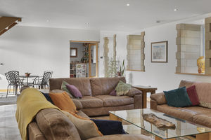 Photo 10- click for photo gallery